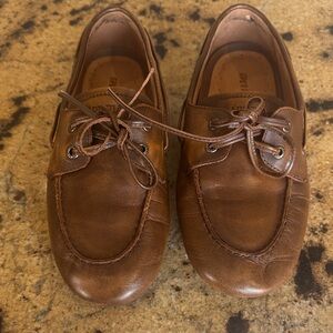 Aritzia Brown Leather Boat Shoes Flats